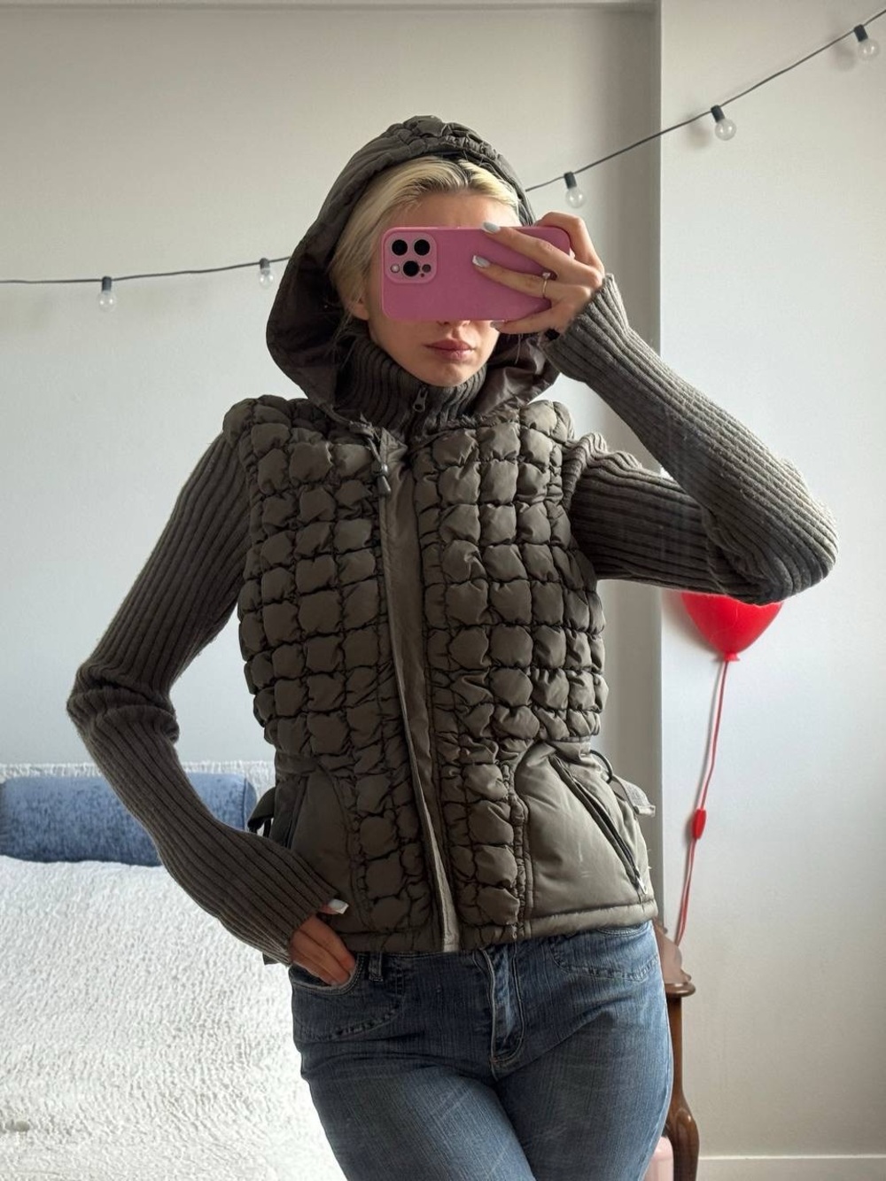 blanc noir Quilted Hooded Puffer Vest in Olive Gray